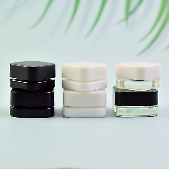 3ml 5ml 7ml 9ml Luxury Childproof Clear Cube Qube Small Glass Concentrate Jar Straight Base with Child Resistant ABS Lid